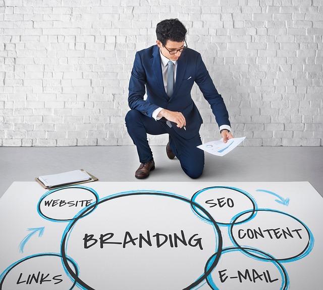digital marketing, branding, brand loyalty, brand, business, businessman, business person, customers, imagination, loyal, loyalty, management, marketing, online, planning, professional, tech, technology, work, working, workplace, workspace, graphics